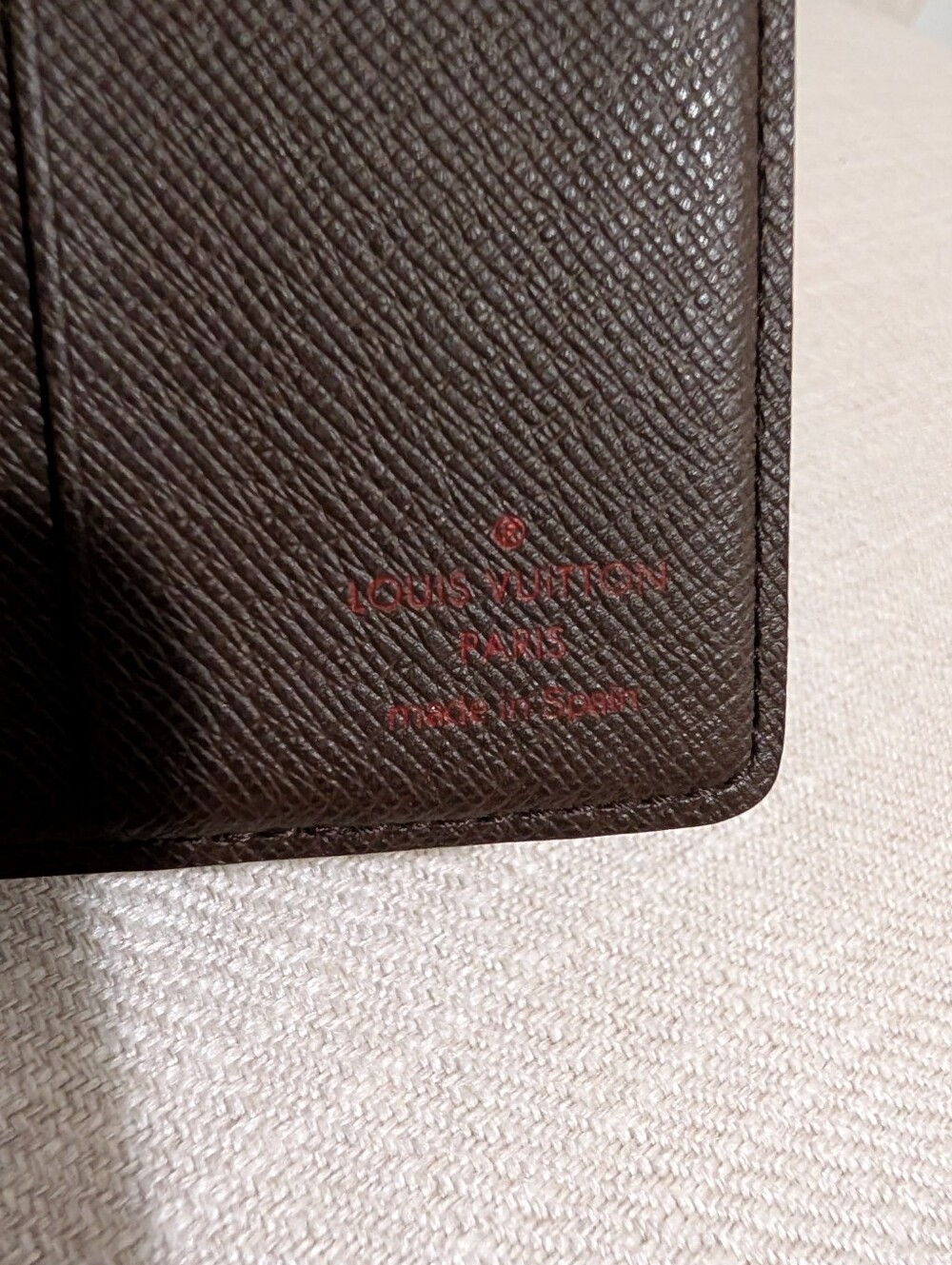 2003 Louis Vuitton Brown Damier Men's Wallet - Picture 6 of 11